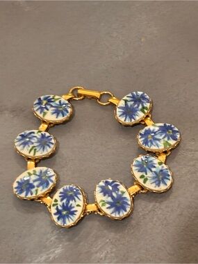 Blue enamel flower bracelet